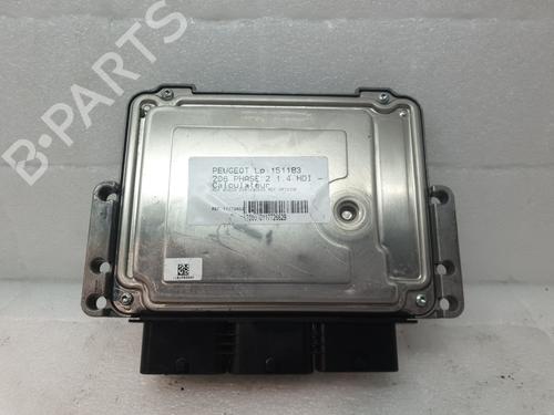 Used Control unit PEUGEOT 206 Hatchback (2A/C) 1.4 HDi eco 70 (68 hp) 32088890