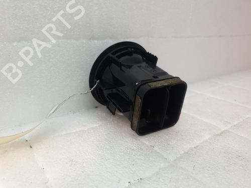 Used Air vent Air vent AUDI Q2 (GAB, GAG) 30 TFSI (116 hp) 32364687 32364687