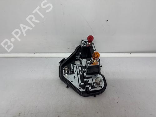 Used Lamp holder Lamp holder CITROËN C3 III (SX) 1.2 THP 110 (SXHNPS, SXHNZT, SXHNZ6) (110 hp) 40224977 40224977