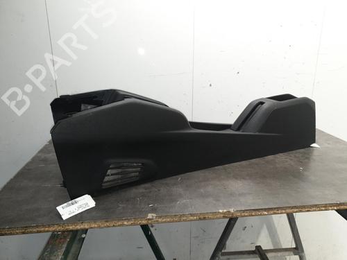 Used Middle console PEUGEOT 208 I (CA_, CC_) 1.2 VTI 82 (82 hp) 20376893
