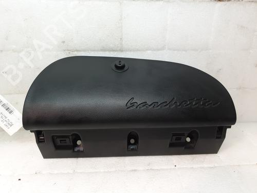 Boîte à gants FIAT BARCHETTA (183_) 1.8 16V (130 hp) 30804791