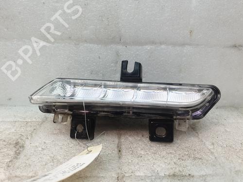 Used Right daytime light RENAULT CAPTUR I (J5_, H5_) 1.5 dCi 90 (J5N4, J5M5, J5MW, J5M6, J5AL, J5AJ) (90 hp) 28601484