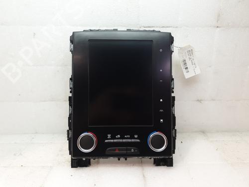 Display RENAULT MEGANE IV Hatchback (B9A/M/N_) 1.5 dCi 110 (B9A3) (110 hp) 28707237
