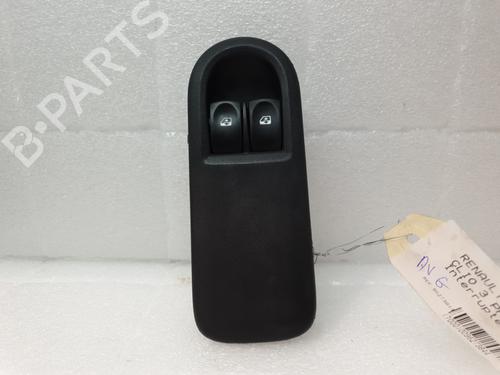 Used Left front window switch RENAULT CLIO III (BR0/1, CR0/1) 1.5 dCi (75 hp) 21662906
