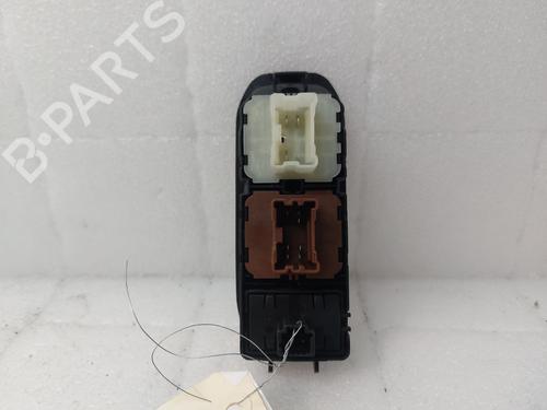 Used Left front window switch Left front window switch DACIA DUSTER (HM_) 1.5 dCi 115 (HMAD) (116 hp) 22536182 22536182