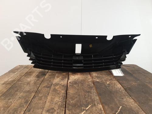 Used Grille Grille 20382178 20382178