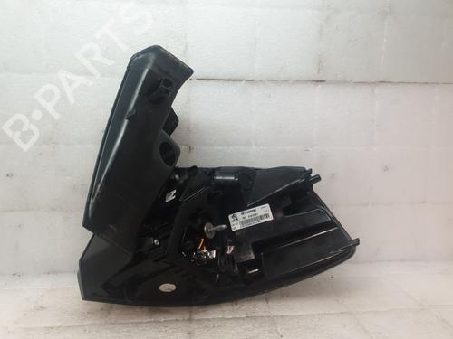 Left taillight PEUGEOT 5008 II (MC_, MJ_, MR_, M4_) 1.5 BlueHDi 130 (MCYHZJ, MCYHZR, MCYHZX) | BP29463977C34 
