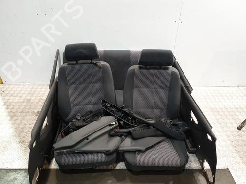 Sitze Komplett für PEUGEOT 306 Hatchback (7A, 7C, N3, N5) 1.4 (75 hp) 29822072