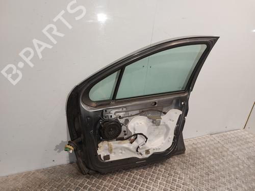 Used Right front door Right front door 25989459 25989459