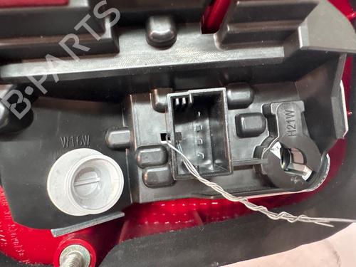Used Right tailgate light Right tailgate light VW TOURAN (1T3) 1.6 TDI (90 hp) 39713625 39713625