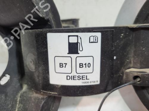 Fuel flap RENAULT CLIO V (B7_) 1.5 Blue dCi 115 (B7AD) | BP20377640C131 