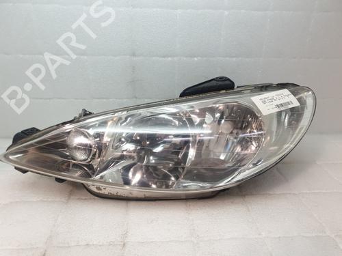 Used Left headlight PEUGEOT 206 Hatchback (2A/C) 1.4 i (75 hp) 31376255
