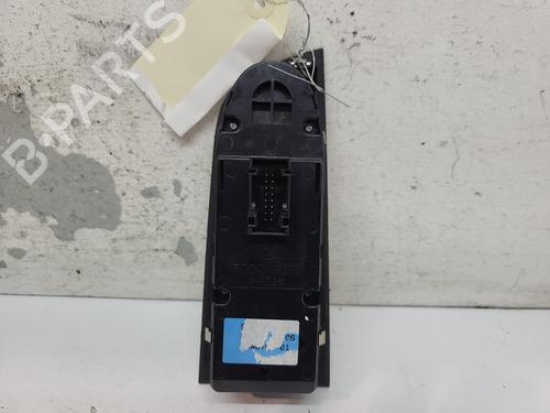 Used Left front window switch Left front window switch BMW 3 Touring (E91) 318 d (143 hp) 20374275 20374275