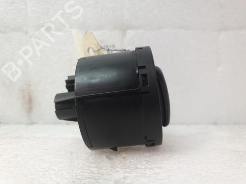 Headlight switch VW GOLF VI (5K1) 1.2 TSI | BP28183596I24 - Image 3