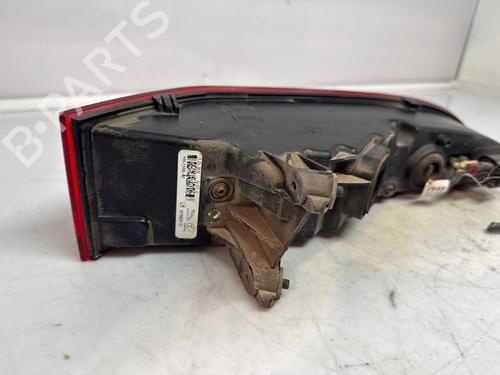left-taillight-jaguar-f-pace-x761-2015-40051403 main image