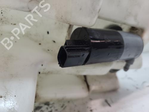 windscreen-washer-tank-volvo-v40-hatchback-525-d3-31276097-2012-2013-2014-2015-2016-2017-2018-2019-20377811 main image