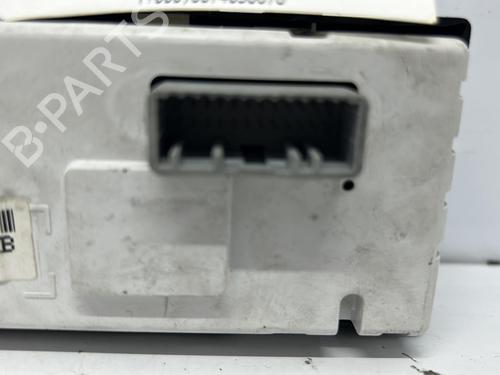 Used Display monitor RENAULT MEGANE III Hatchback (BZ0/1_, B3_) 1.5 dCi (BZ09, BZ0D, BZ1W, BZ29, BZ14) (110 hp) 20371681