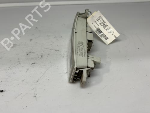 right-daytime-light-citroen-c3-picasso-sh_-2008-37740908 main image
