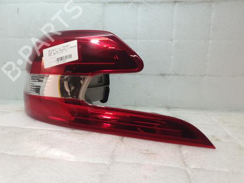 Used Right taillight Right taillight 28123807 28123807