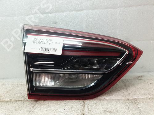 Used Left tailgate light Left tailgate light OPEL CROSSLAND X / CROSSLAND (P17, P2QO) 1.5 Turbo D (75) (102 hp) 22301776 22301776