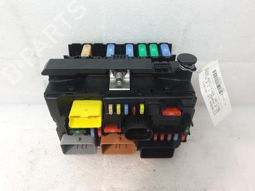 fuse-box-citroen-c3-ii-sc_-2009-31083901 main image