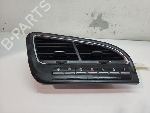 Used Air vent PEUGEOT 5008 (0U_, 0E_) 1.6 HDi (110 hp) 20377661