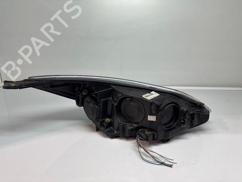 Used Right headlight Right headlight FORD FOCUS III Saloon [2010-2020] 36515872 36515872