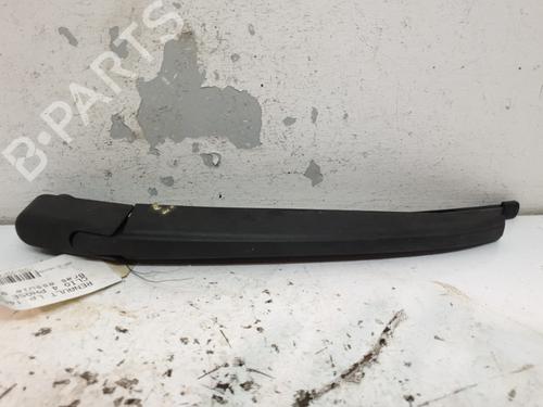 Used Rear windshield wiper arm Rear windshield wiper arm RENAULT CLIO IV (BH_) 1.5 dCi 75 (75 hp) 20381496 20381496