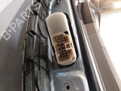 Used Right front door Right front door CHRYSLER 300C Touring (LX, LE) 3.0 CRD (218 hp) 25907890 25907890