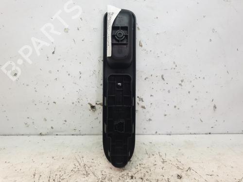 Used Right front window switch Right front window switch PEUGEOT 307 (3A/C) 1.6 HDi (90 hp) 20384493 20384493
