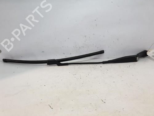 Used Front windshield wiper arm Front windshield wiper arm 20378304 20378304