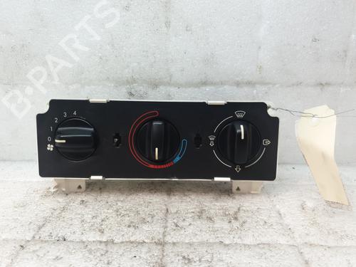 Commande Chauffage PEUGEOT 306 Hatchback (7A, 7C, N3, N5) 1.4 (75 hp) 29699546
