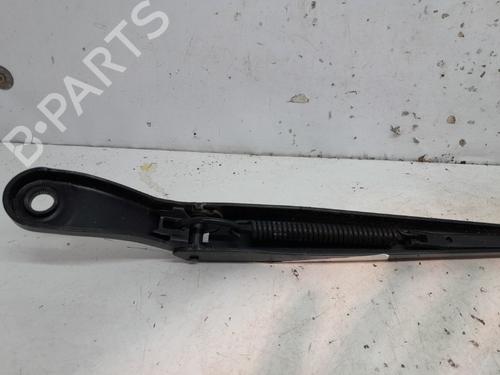 Used Front windshield wiper arm Front windshield wiper arm PEUGEOT 208 I (CA_, CC_) 1.5 BlueHDI 100 (102 hp) 20374655 20374655