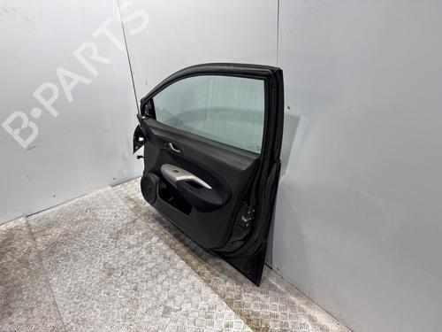 Dør høyre foran Dør høyre foran HONDA CIVIC VIII Hatchback (FN, FK) 2.2 CTDi (FK3) (140 hp) 37023744 37023744
