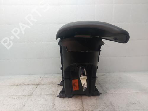 Used Armrest / Center console Armrest / Center console TOYOTA C-HR (_X1_) 1.8 Hybrid (ZYX10_, ZYX11_, ZYX10R, ZYX11R) (122 hp) 22378277 22378277