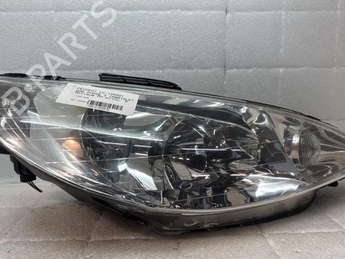 Used Right headlight PEUGEOT 206 CC (2D) 1.6 16V (2DNFUF, 2DNFUR) (109 hp) 32265374