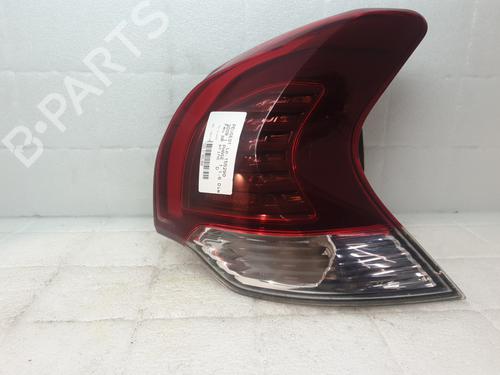 Højre baglygte PEUGEOT 3008 I MPV (0U_) 1.6 HDi (114 hp) 31376270