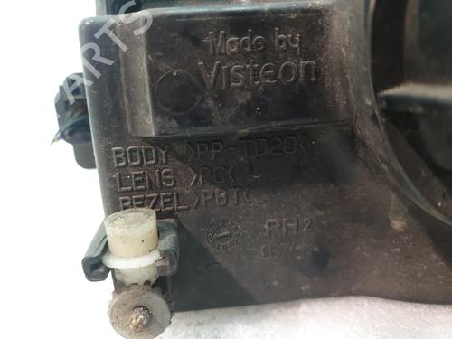 Right headlight FORD FIESTA V (JH_, JD_) 1.3 | BP23401085C29 