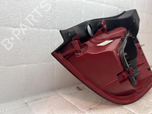 Left taillight RENAULT CLIO III (BR0/1, CR0/1) 1.2 16V Hi-Flex (BR1U, CR1U) | BP32241340C34