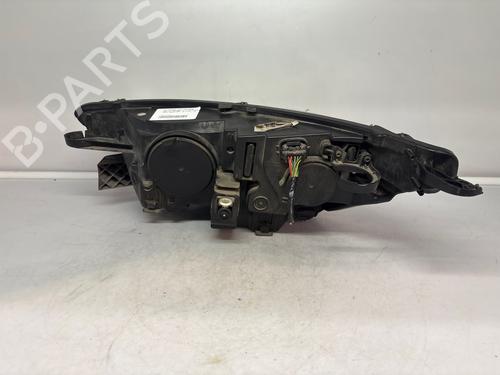 Used Right headlight Right headlight 39082189 39082189
