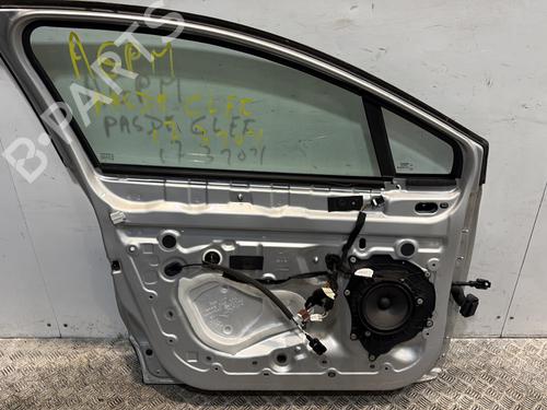 left-front-door-renault-clio-iv-bh_-2012-2013-2014-2015-2016-2017-2018-2019-2020-2021-33308701 main image
