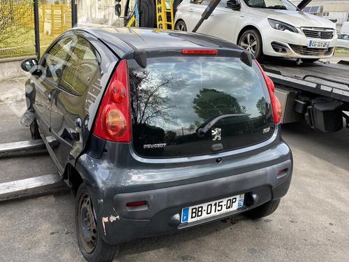 Left taillight PEUGEOT 107 (PM_, PN_) 1.0 | BP20383588C34 