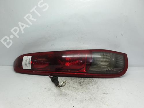 Used Left taillight NISSAN X-TRAIL I (T30) 2.2 Di 4x4 (114 hp) 20376491