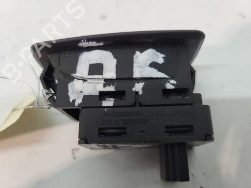 Used Right rear window switch Right rear window switch BMW 5 (E60) 525 d (197 hp) 20381277 20381277