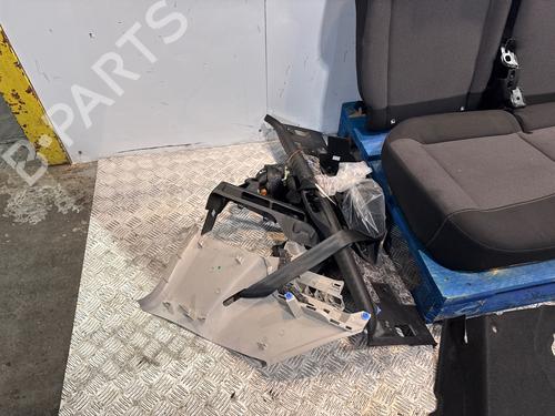 Rear seat CITROËN C3 III (SX) 1.5 BlueHDi 100 (SXYHYP, SXYHTU) | BP38724002C17 - Image 9
