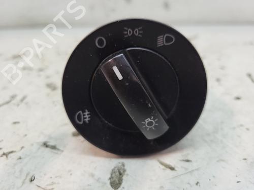 Used Headlight switch VW POLO (9N_, 9A_) 1.2 12V (64 hp) 20381435