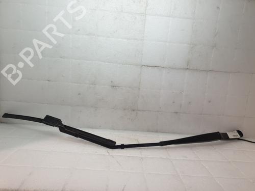 Used Front windshield wiper arm TESLA MODEL Y (5YJY) EV (264 hp) 29158505