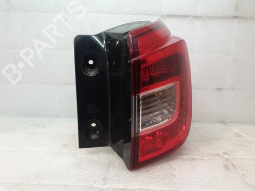 Right taillight SUZUKI SX4 S-Cross (JY) 1.0 (AKK 310) | BP28054742C35
