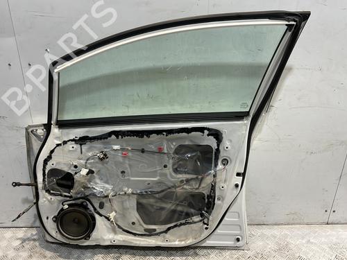 Right front door TOYOTA AURIS (_E15_) 1.8 Hybrid (ZWE150_, ZWE150R) | BP30726022C3 