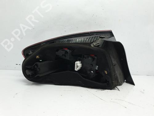 Used Right taillight PEUGEOT 407 (6D_) 2.0 HDi 135 (6DRHRH, 6DRHRE, 6DRHRG, 6DRHRJ) (136 hp) 28385895